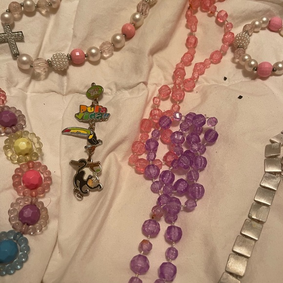 JEWELRY. LITTLE GIRLS - Picture 3 of 8